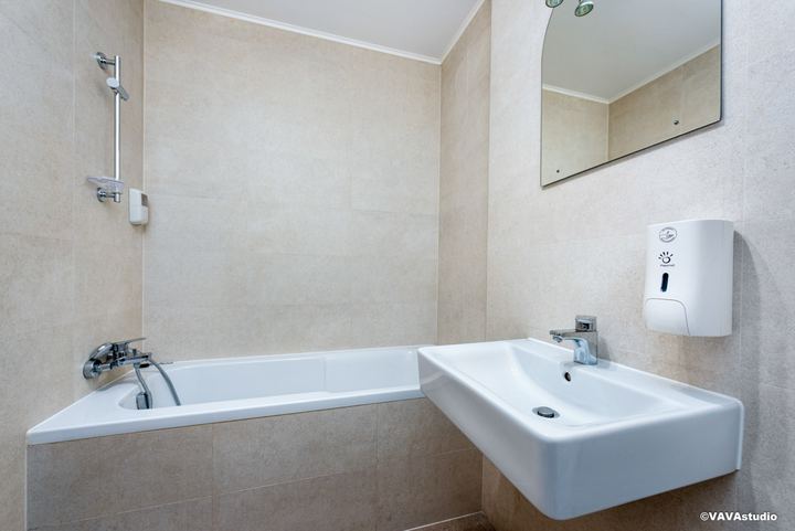 Apartament 2 · Coresi